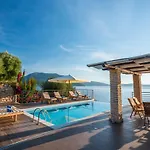 Seafront Marine With Private Sea Access - Iris Lefkada