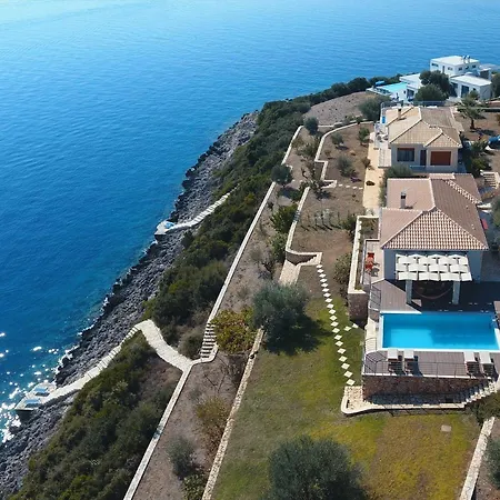 Villa Seafront Marine With Private Sea Access - Iris Lefkada *