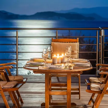 Seafront Marine With Private Sea Access - Iris Lefkada Sivota (Lefkada)