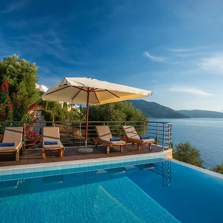 Seafront Marine With Private Sea Access - Iris Lefkada Sivota (Lefkada)