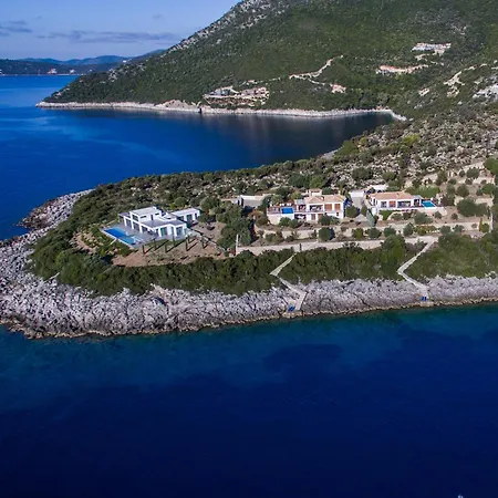 Seafront Marine With Private Sea Access - Iris Lefkada Sivota (Lefkada)