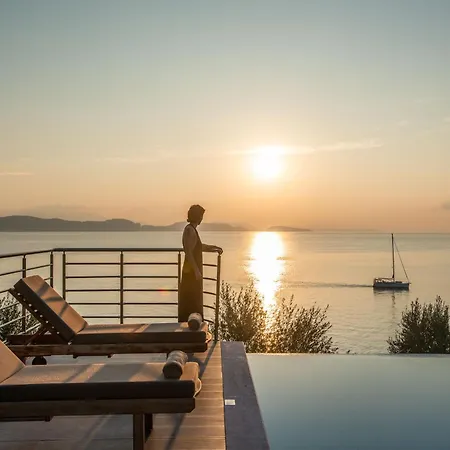 Seafront Marine With Private Sea Access - Iris Lefkada *