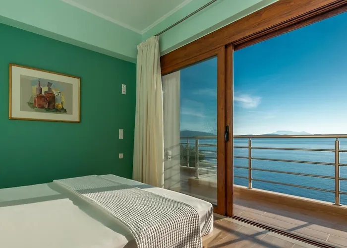 Villa Iris Lefkada - Marine With Private Sea Access *