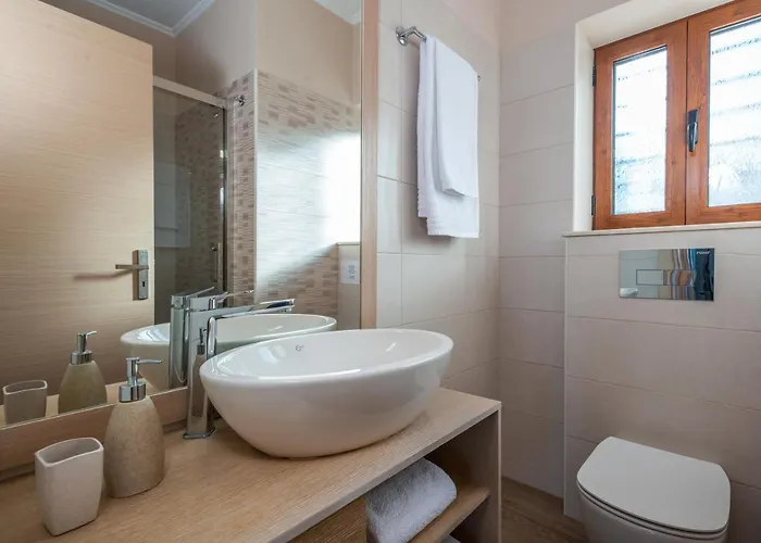 Villa Iris Lefkada - Marine With Private Sea Access